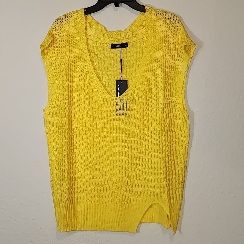 Uniq Women's Yellow Knit Top Size S/M & M/L